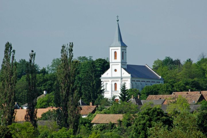 Miklósi templom
